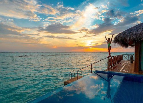 Gold Rush Cemetery & Reid Falls – history meets scenery.